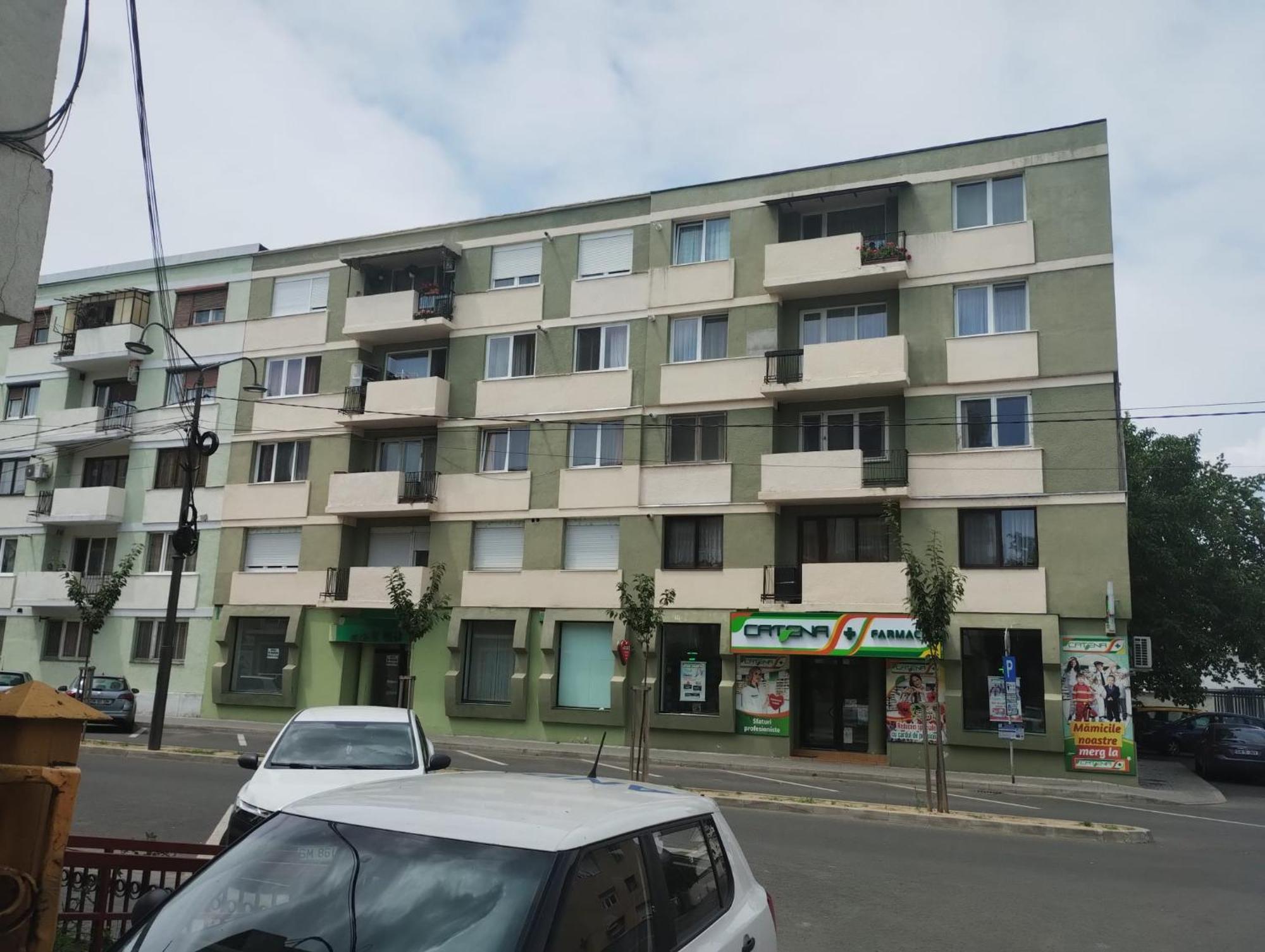 Central White Apartment Сату-Маре Екстер'єр фото